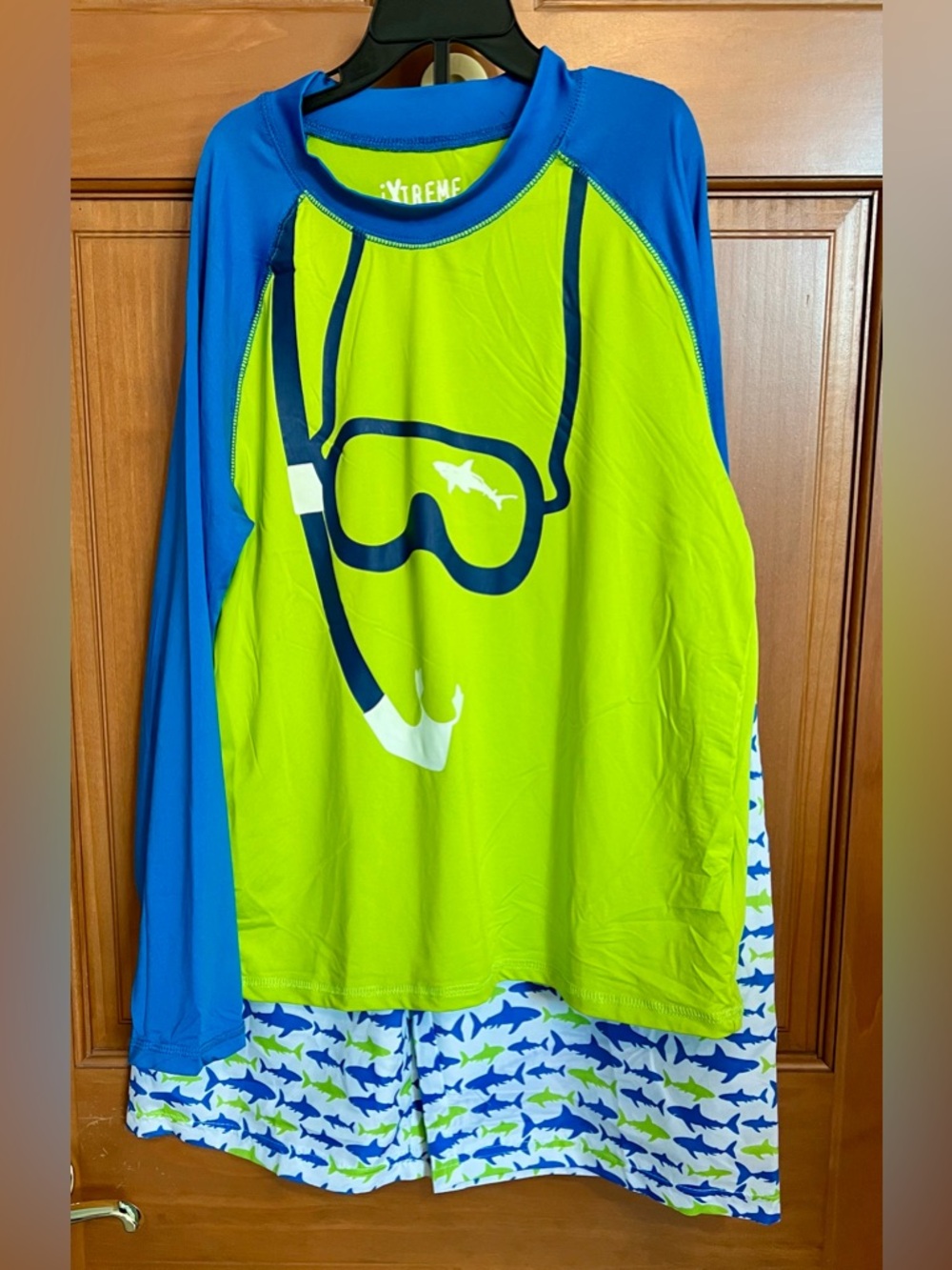 iXtreme Boys Shark Snorkel Rashguard 2 Pc Swim Set